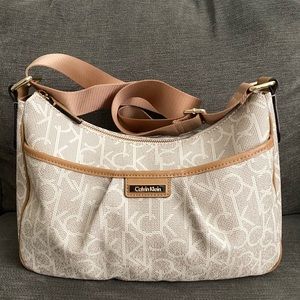 Women’s Shoulder bag